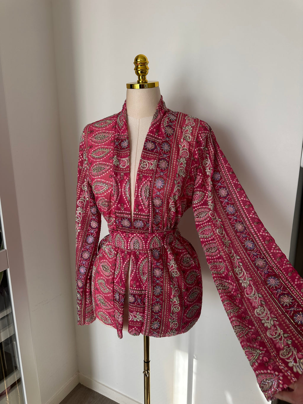 Kimono à strass rose