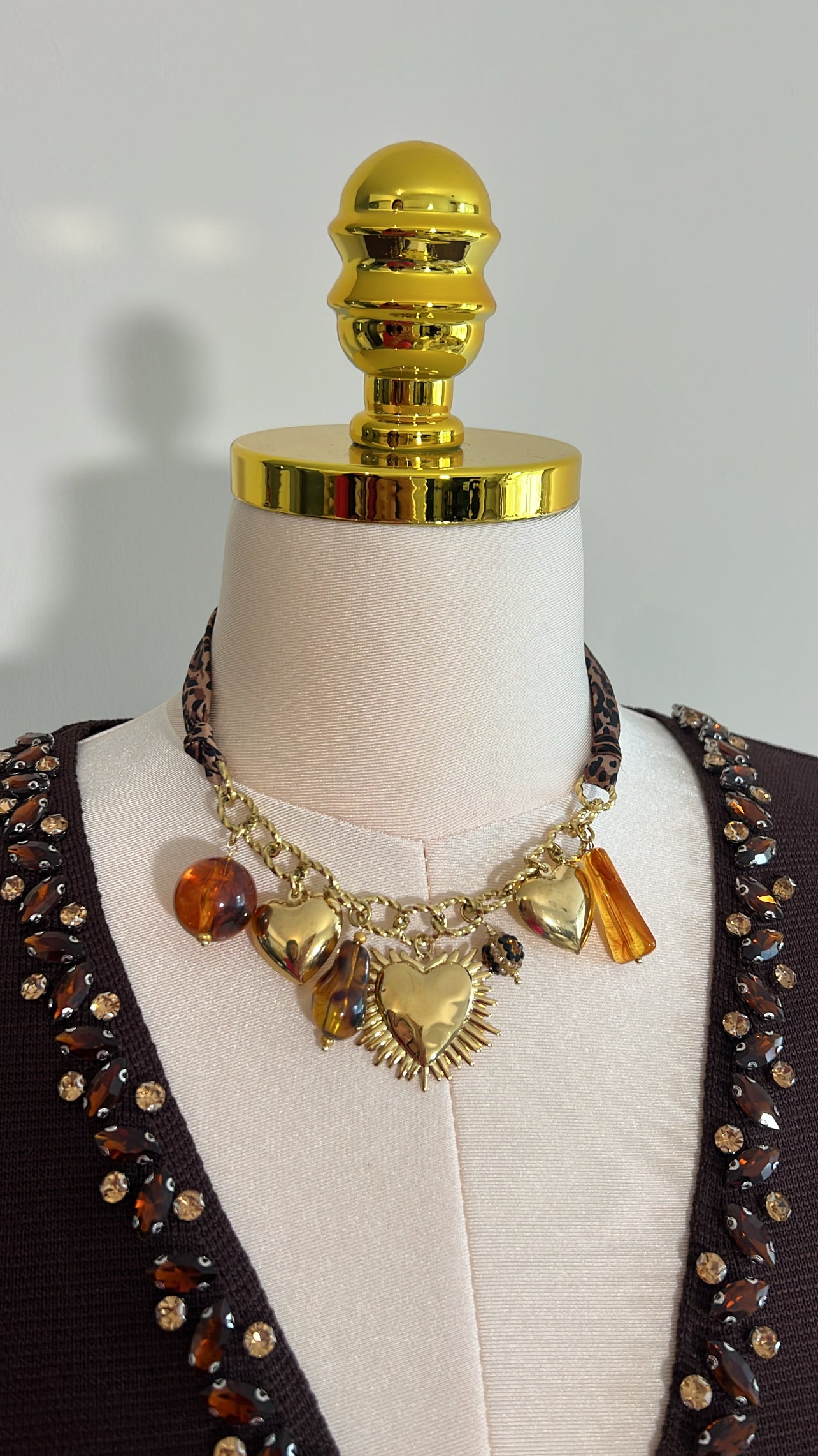 Collier léopard