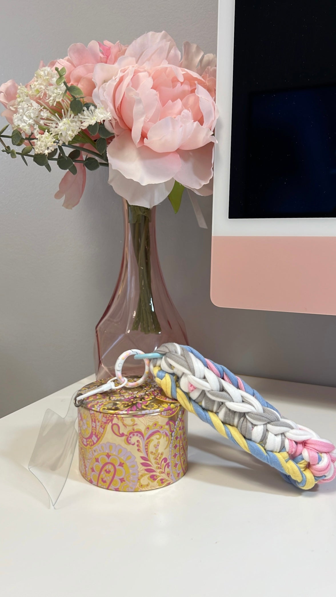 Phone handle / key ring