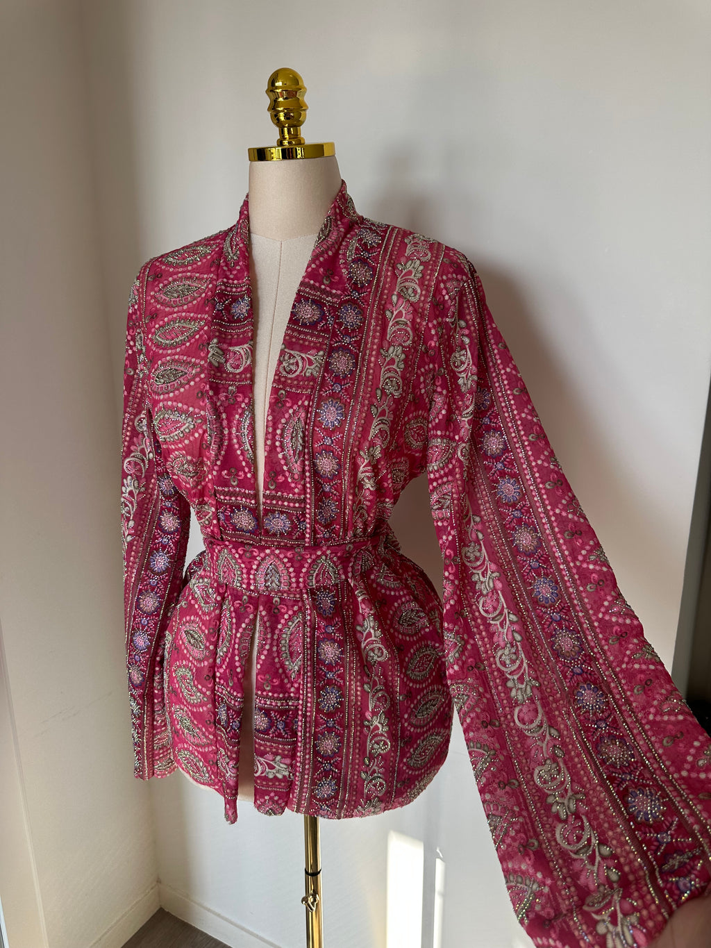 Kimono à strass rose