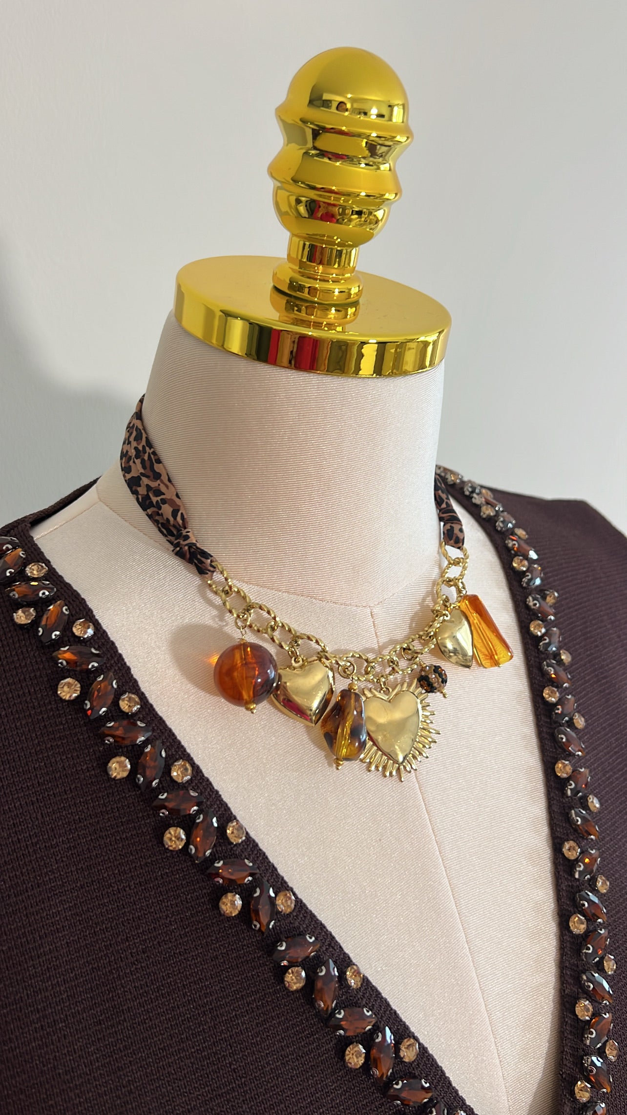 Collier léopard